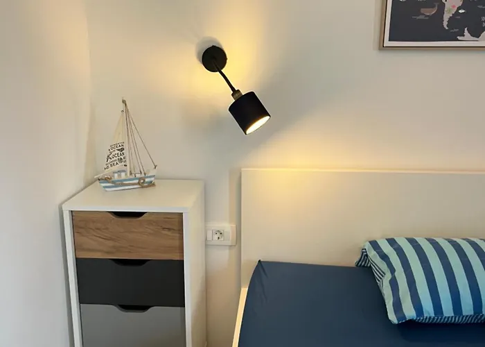 Seaview Sia Apartman *
